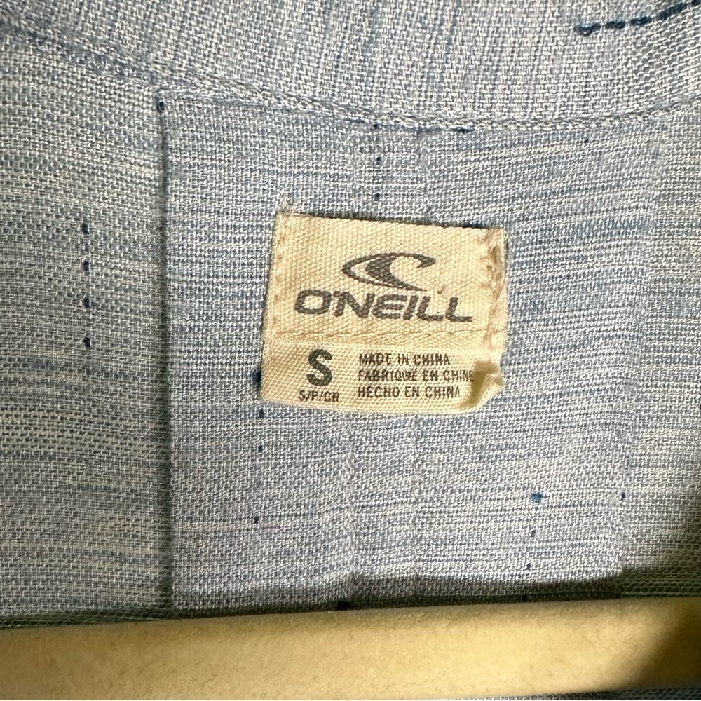 O'Neill Woven Blue long-sleeve button-down top Coastal Beach Women's Small - Picture 2 of 4